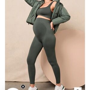 BLANQI Maternity leggings and postpartum support shorts. S/M